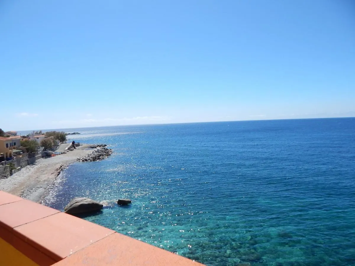 Apartahotel Appartamenti - Villa Mare Pomonte Italia