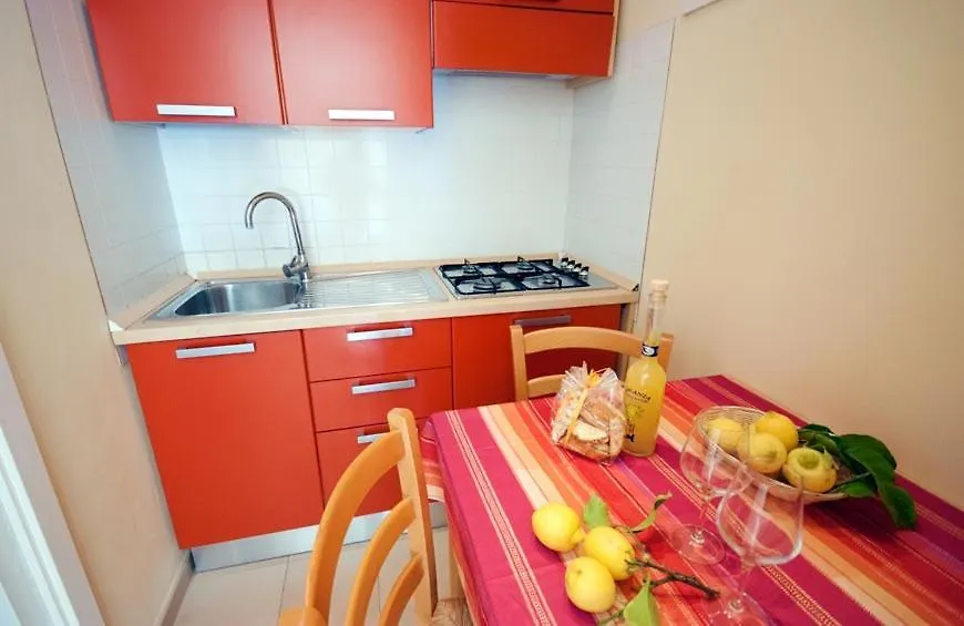 Apartahotel Appartamenti - Villa Mare Pomonte Italia