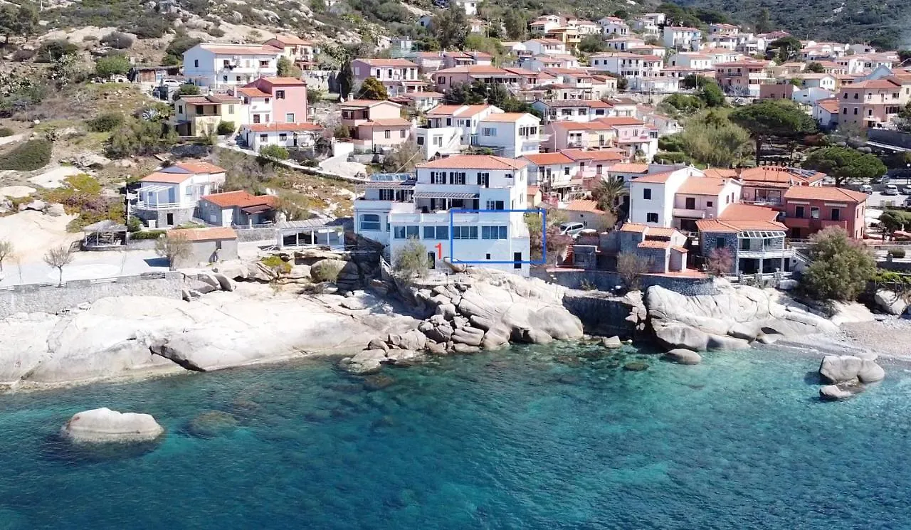 Apartahotel Appartamenti - Villa Mare Pomonte
