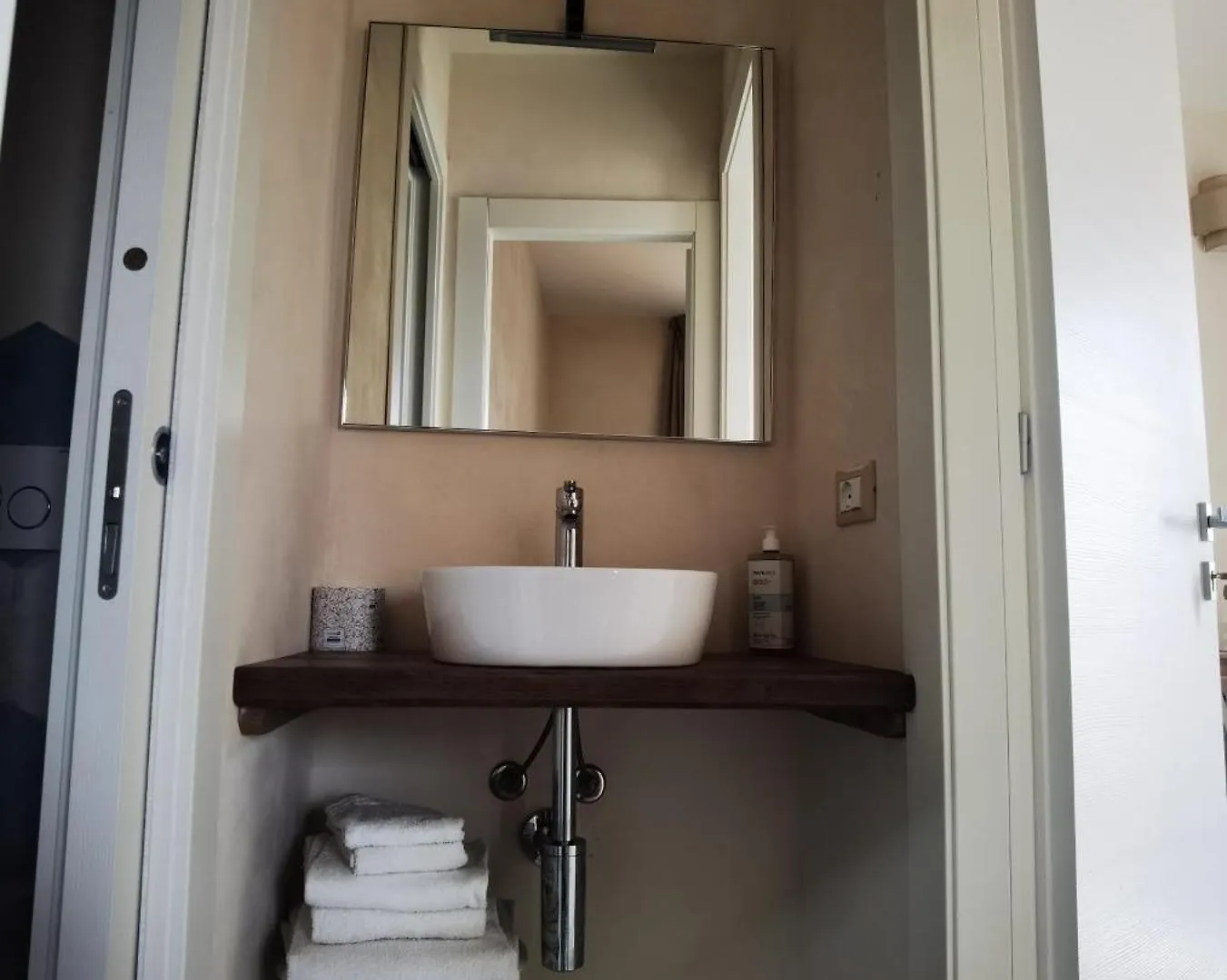 Apartahotel Appartamenti - Villa Mare Pomonte