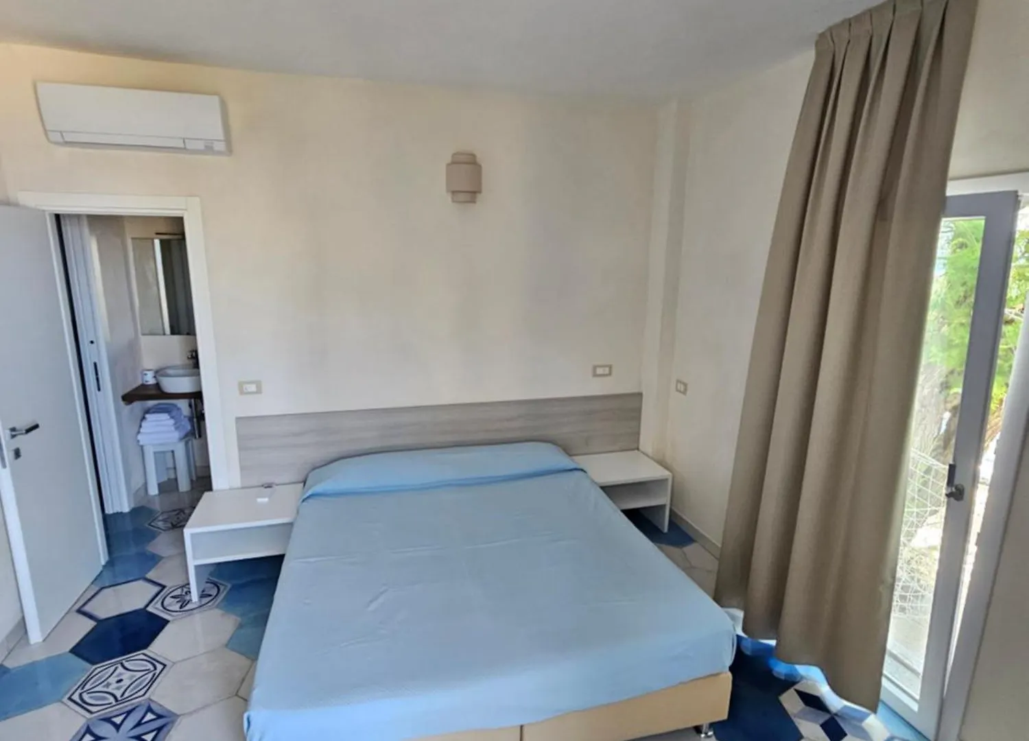 Apartahotel Appartamenti - Villa Mare Pomonte