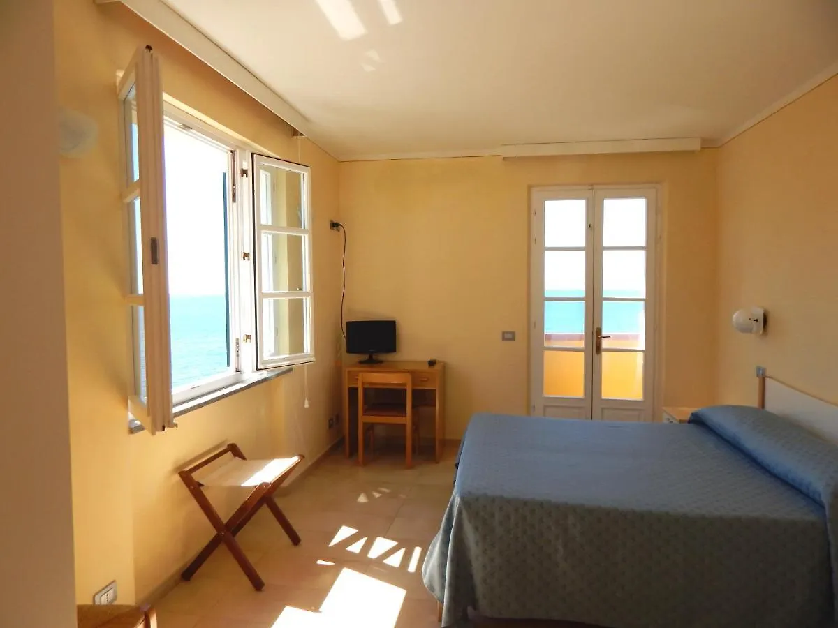 Appartamenti - Villa Mare Pomonte 0*,  Italie