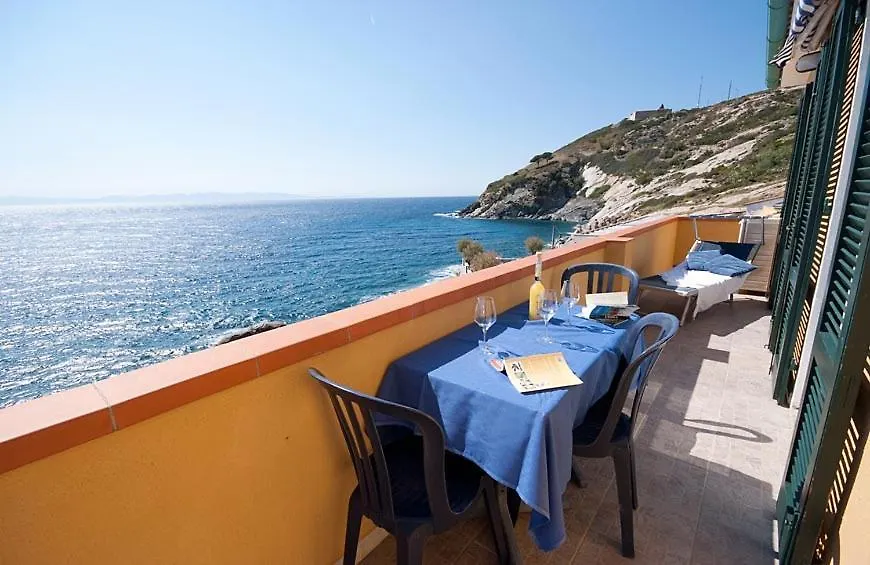 Appartamenti - Villa Mare Pomonte